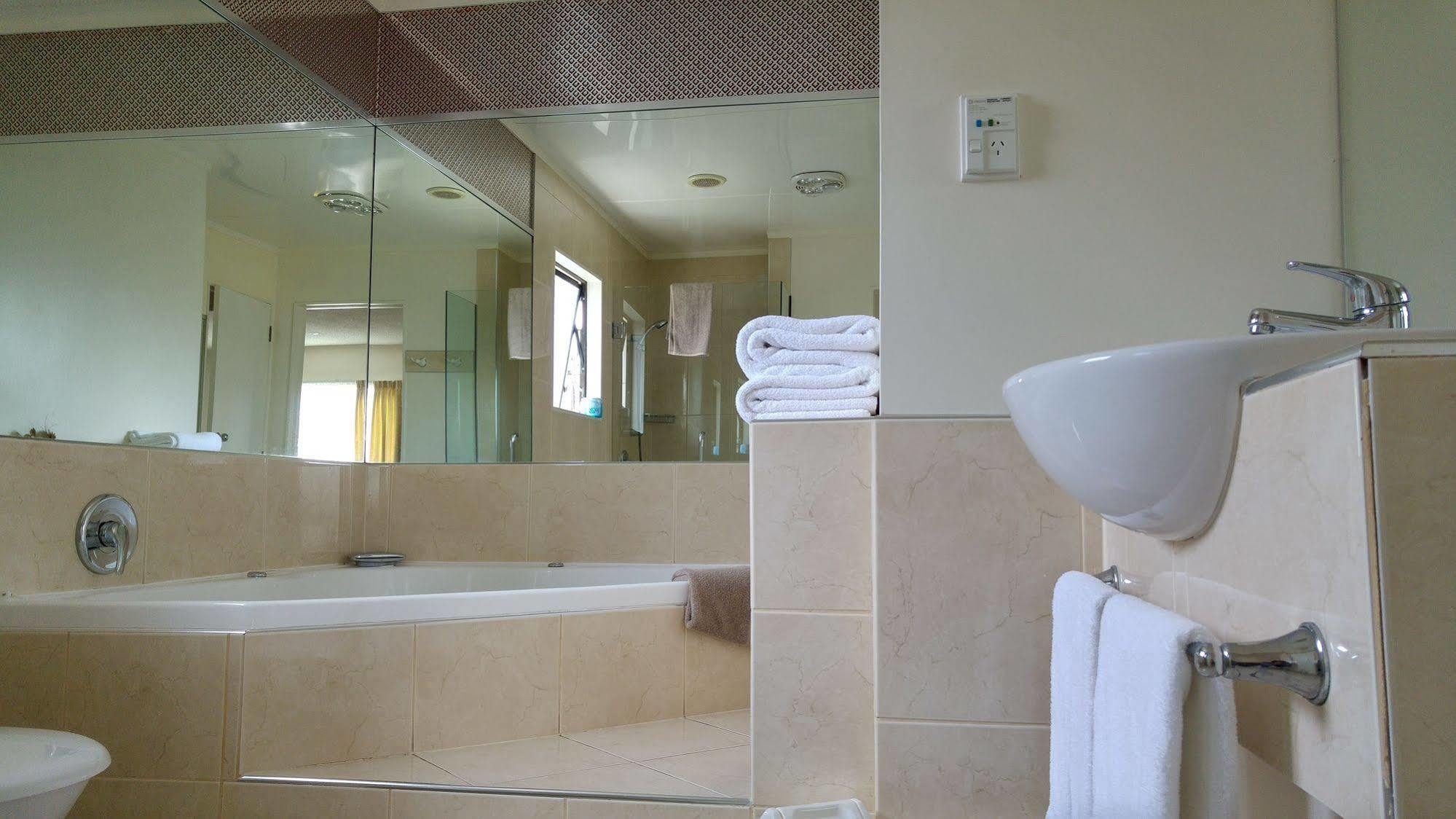 Hobson'S Choice Motel Dargaville Dış mekan fotoğraf